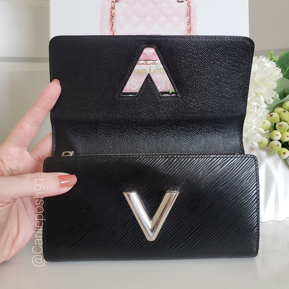 Authentic Pre-owned Louis Vuitton Epi Twist Wallet - Picture 6 of 15